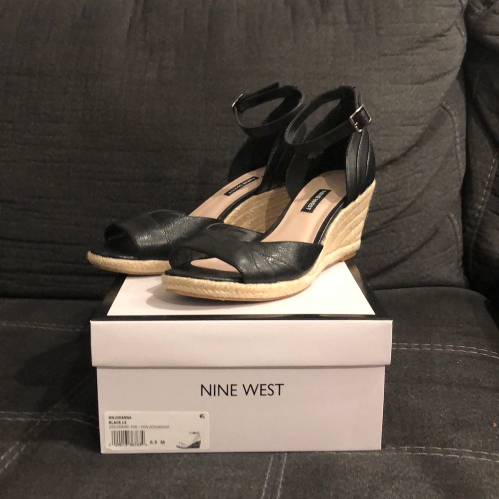NIB Nine West Joanna Wedge Sandals